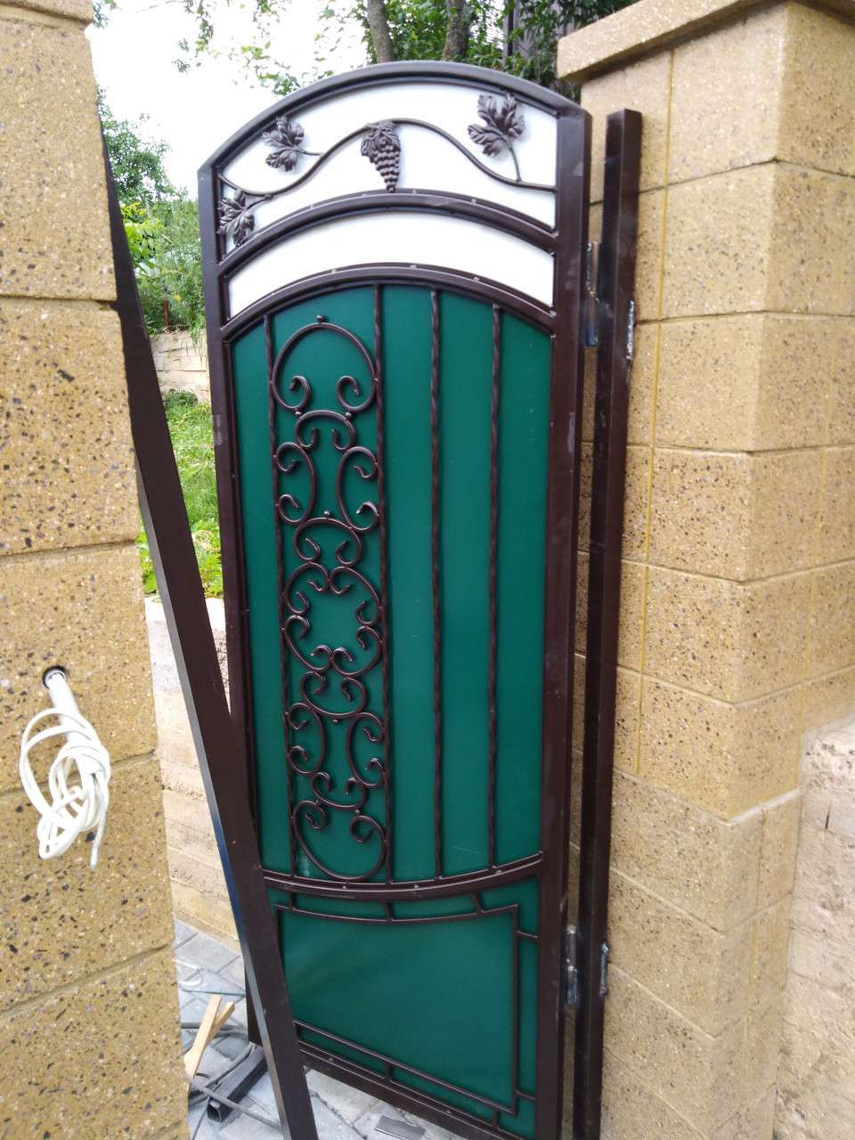 Калитка кованая К1 зашивка с двух сторон